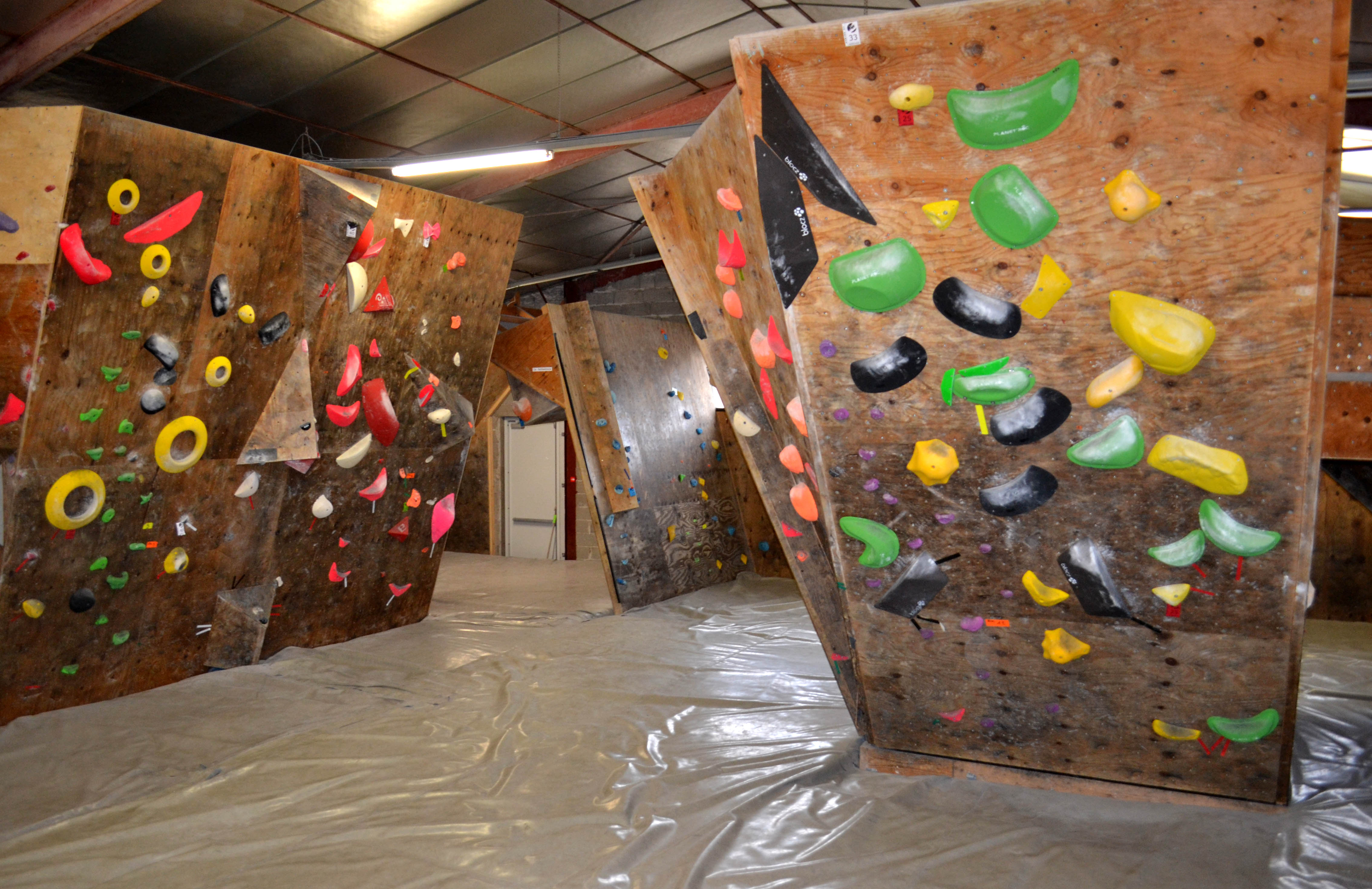 La salle LaGrimpe — murs et blocs